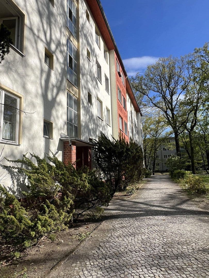 Prodej bytu 2+1 40 m², Berlin, Berlín Prodej bytu 2+1 40 m², Berlin, Berlín
