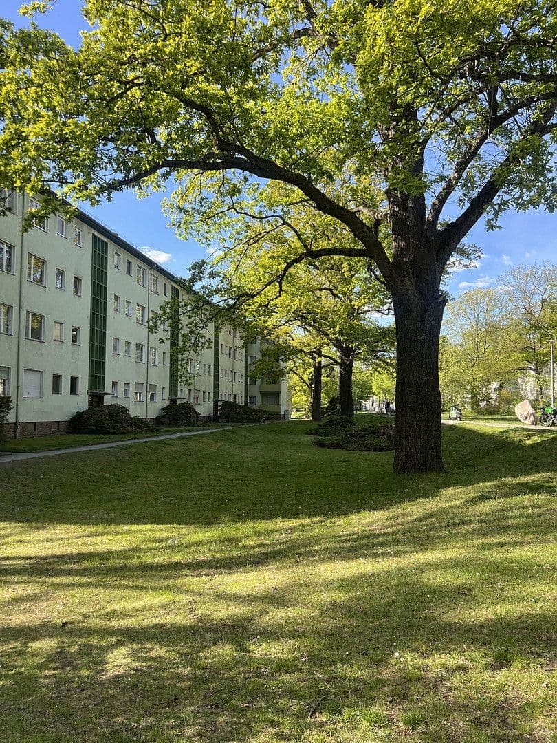 Prodej bytu 2+1 40 m², Berlin, Berlín Prodej bytu 2+1 40 m², Berlin, Berlín