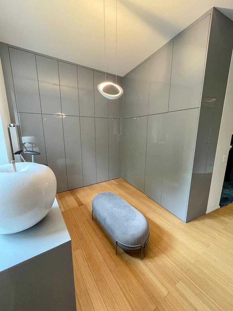Prodej domu 395 m², pozemek 1.737 m², Berlin, Berlín Prodej domu 395 m², pozemek 1.737 m², Berlin, Berlín