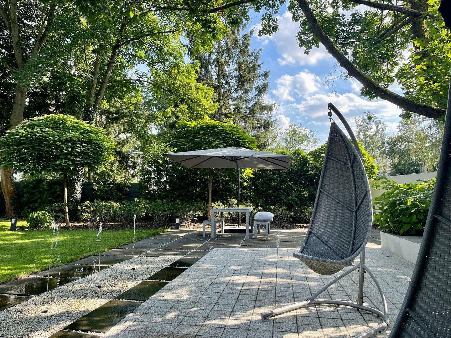 Prodej domu 395 m², pozemek 1.737 m², Berlin, Berlín Prodej domu 395 m², pozemek 1.737 m², Berlin, Berlín