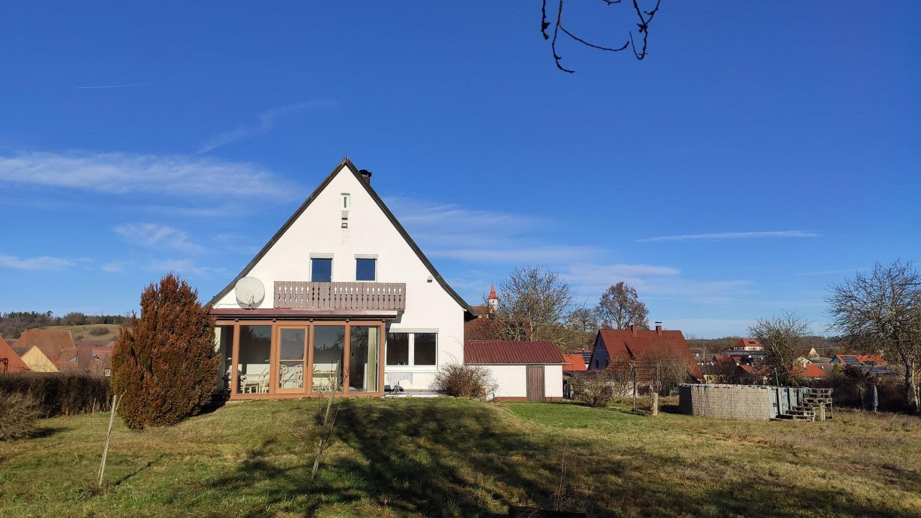Prodej domu 145 m², pozemek 1.586 m², Dombühl, Bavorsko Prodej domu 145 m², pozemek 1.586 m², Dombühl, Bavorsko
