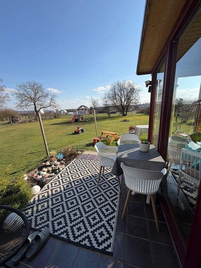 Prodej domu 145 m², pozemek 1.586 m², Dombühl, Bavorsko Prodej domu 145 m², pozemek 1.586 m², Dombühl, Bavorsko