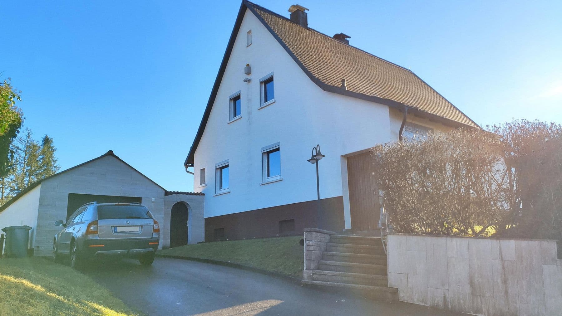 Prodej domu 145 m², pozemek 1.586 m², Dombühl, Bavorsko Prodej domu 145 m², pozemek 1.586 m², Dombühl, Bavorsko