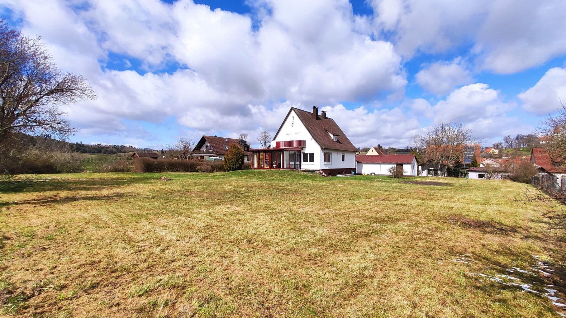 Prodej domu 145 m², pozemek 1.586 m², Dombühl, Bavorsko Prodej domu 145 m², pozemek 1.586 m², Dombühl, Bavorsko