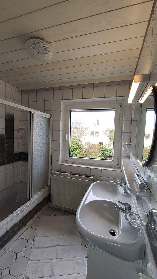 Prodej domu 145 m², pozemek 1.586 m², Dombühl, Bavorsko Prodej domu 145 m², pozemek 1.586 m², Dombühl, Bavorsko