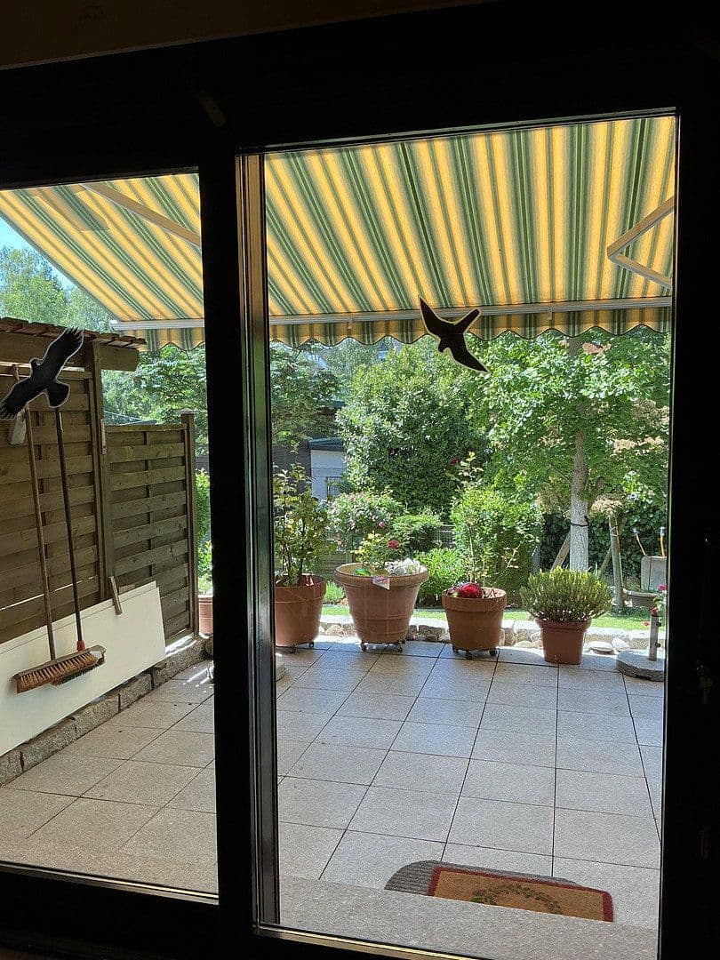 Prodej domu 218 m², pozemek 661 m², Wiesenstraße 10, Eltville am Rhein, Hessen Prodej domu 218 m², pozemek 661 m², Wiesenstraße 10, Eltville am Rhein, Hessen