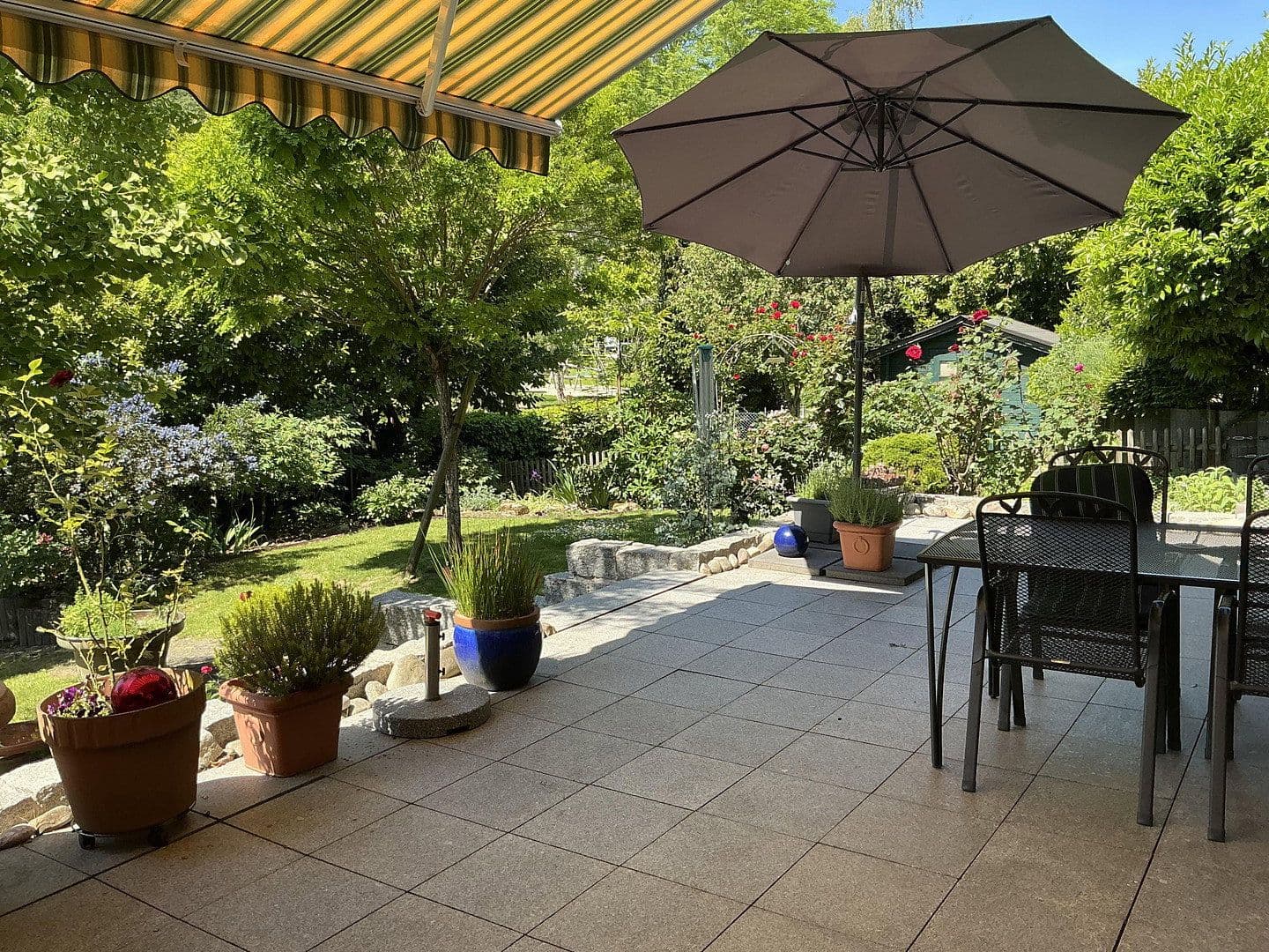 Prodej domu 218 m², pozemek 661 m², Wiesenstraße 10, Eltville am Rhein, Hessen Prodej domu 218 m², pozemek 661 m², Wiesenstraße 10, Eltville am Rhein, Hessen