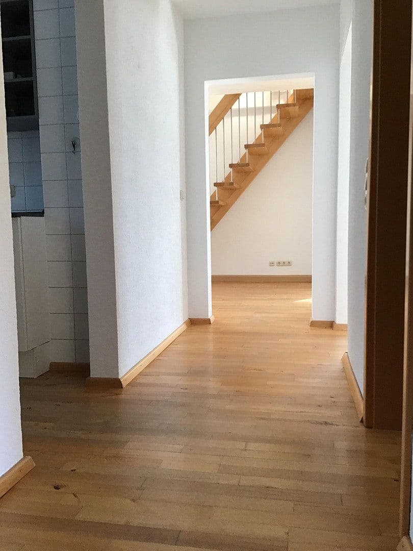 Prodej bytu 6+1 145 m², Wiesenstraße 8, Eltville am Rhein, Hessen Prodej bytu 6+1 145 m², Wiesenstraße 8, Eltville am Rhein, Hessen