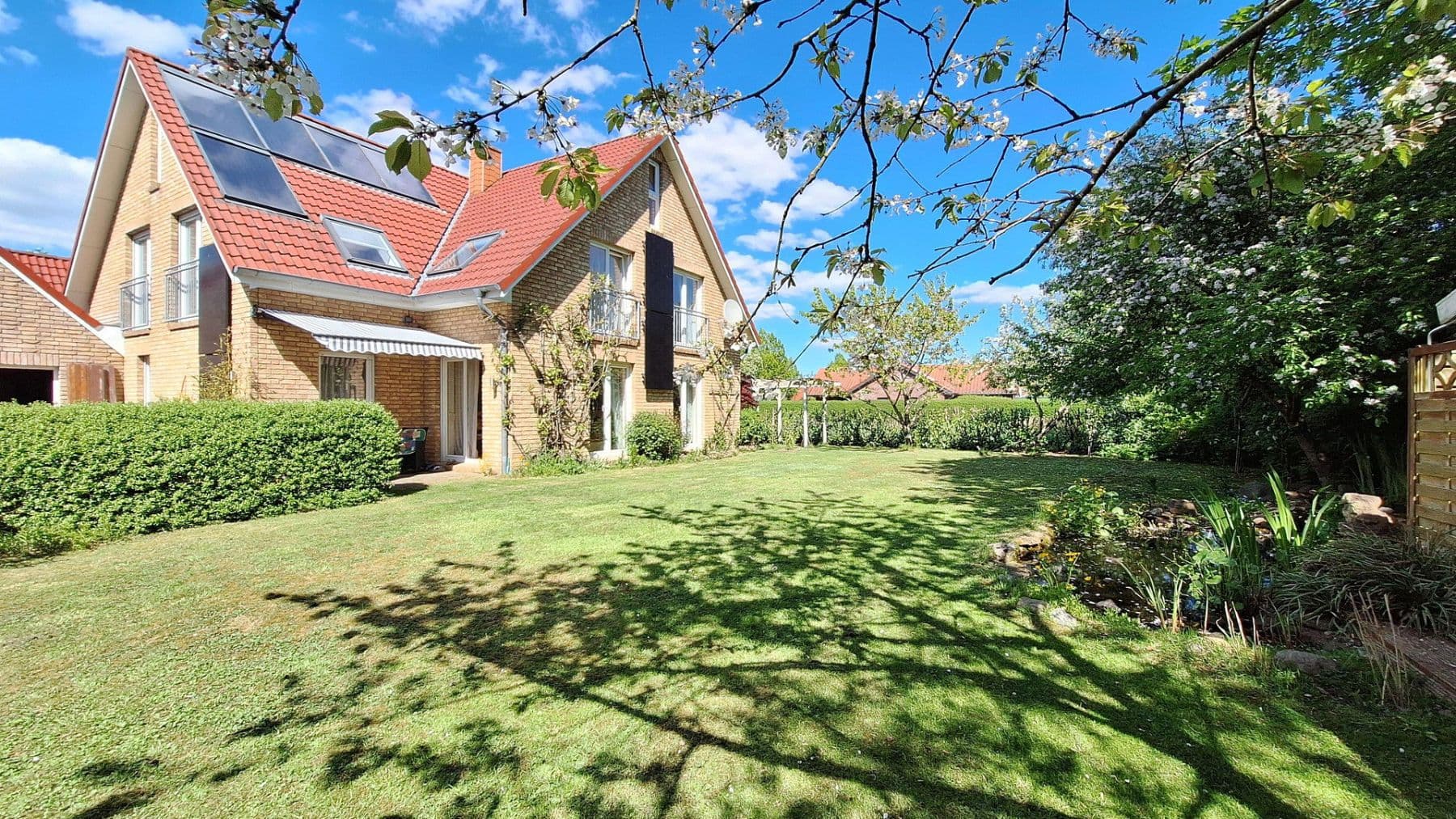 Prodej domu 202 m², pozemek 800 m², Heide, Šlesvicko-Holštýnsko Prodej domu 202 m², pozemek 800 m², Heide, Šlesvicko-Holštýnsko