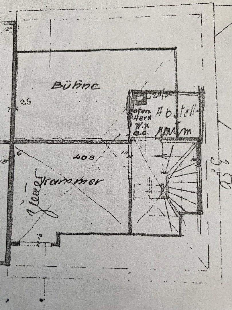 Pronájem domu 160 m², pozemek 200 m², Fellbach, Bádensko-Württembersko Pronájem domu 160 m², pozemek 200 m², Fellbach, Bádensko-Württembersko