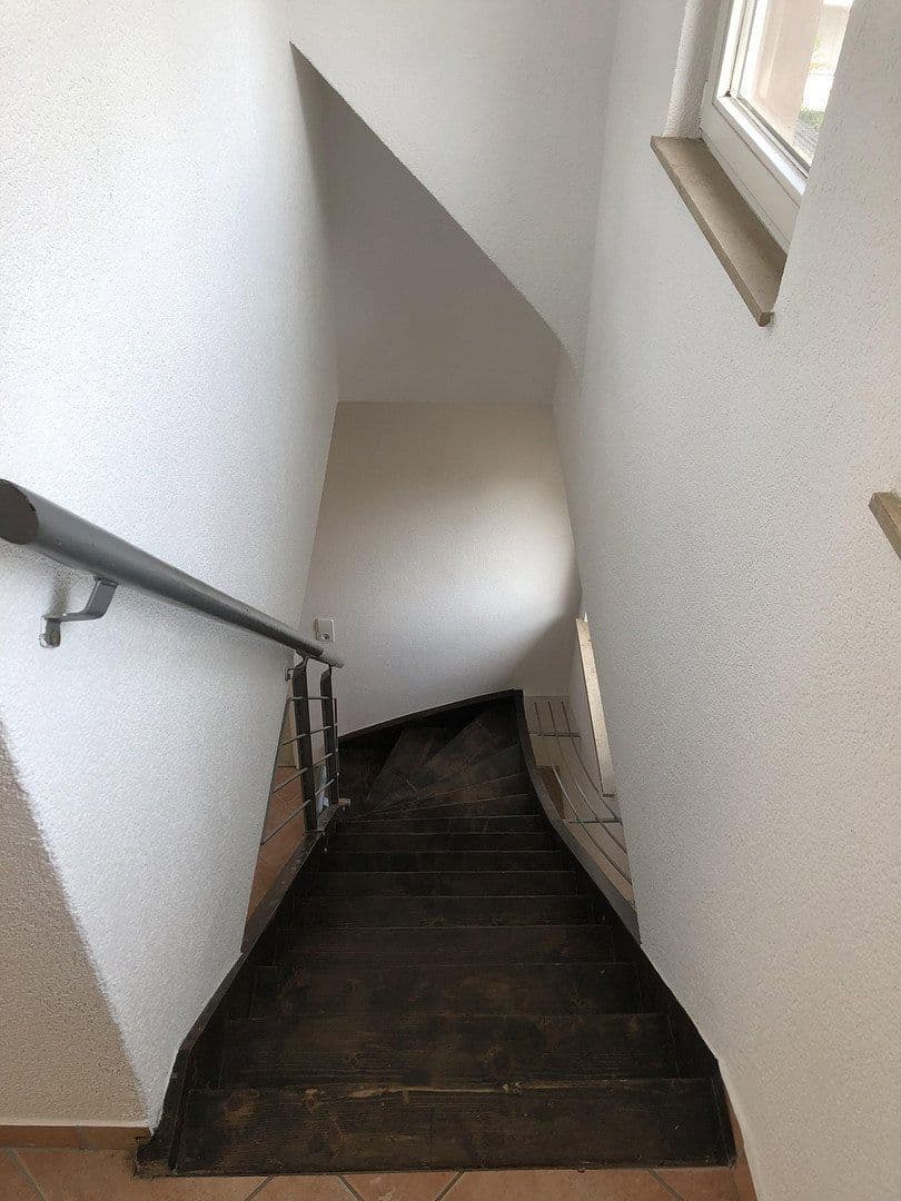 Pronájem domu 160 m², pozemek 200 m², Fellbach, Bádensko-Württembersko Pronájem domu 160 m², pozemek 200 m², Fellbach, Bádensko-Württembersko