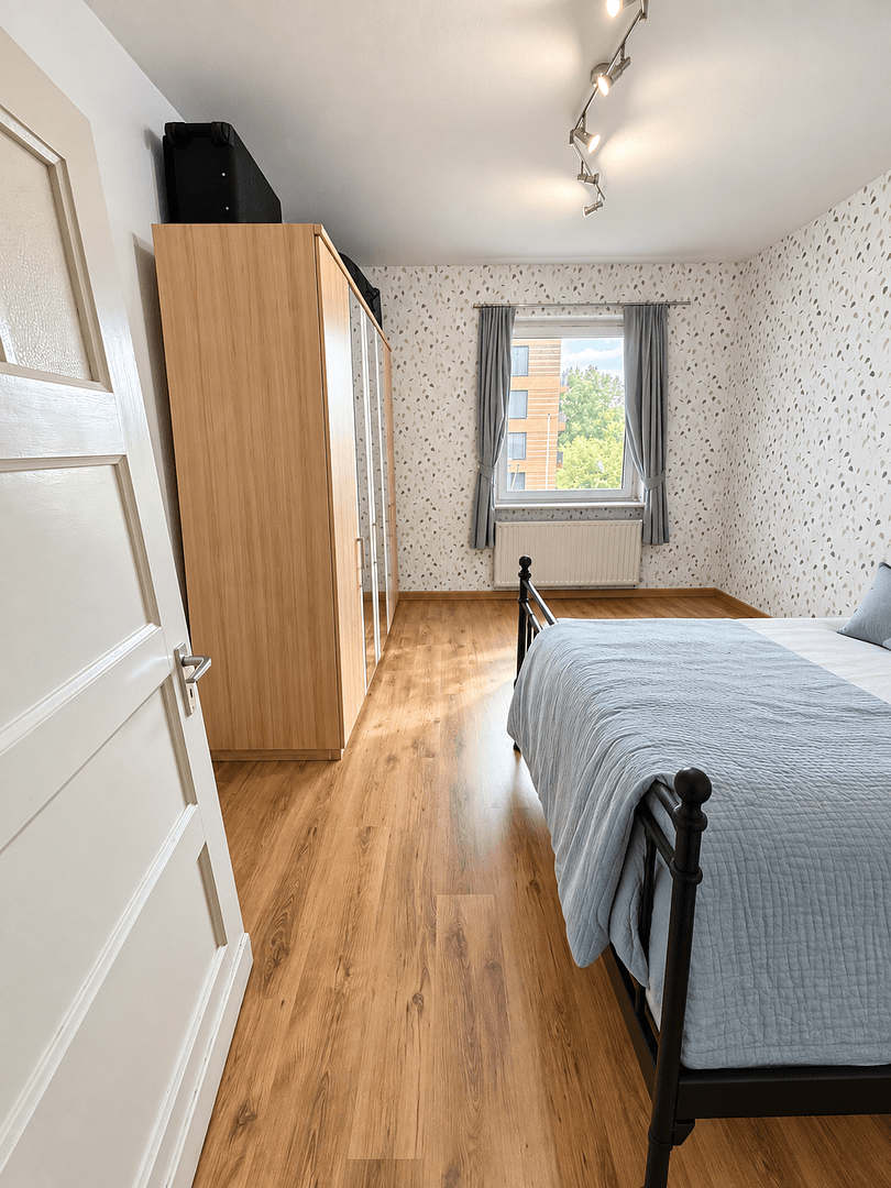 Prodej bytu 2+1 61 m², Düsseldorf, Severní Porýní-Vestfálsko Prodej bytu 2+1 61 m², Düsseldorf, Severní Porýní-Vestfálsko