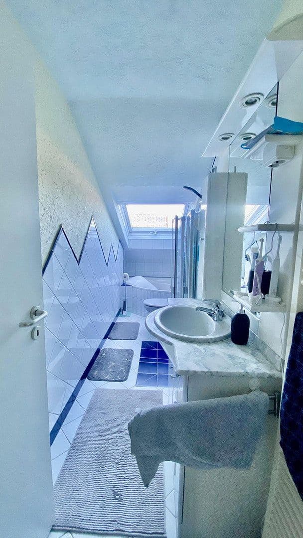 Pronájem bytu 3+kk 78 m², Balingen, Bádensko-Württembersko Pronájem bytu 3+kk 78 m², Balingen, Bádensko-Württembersko