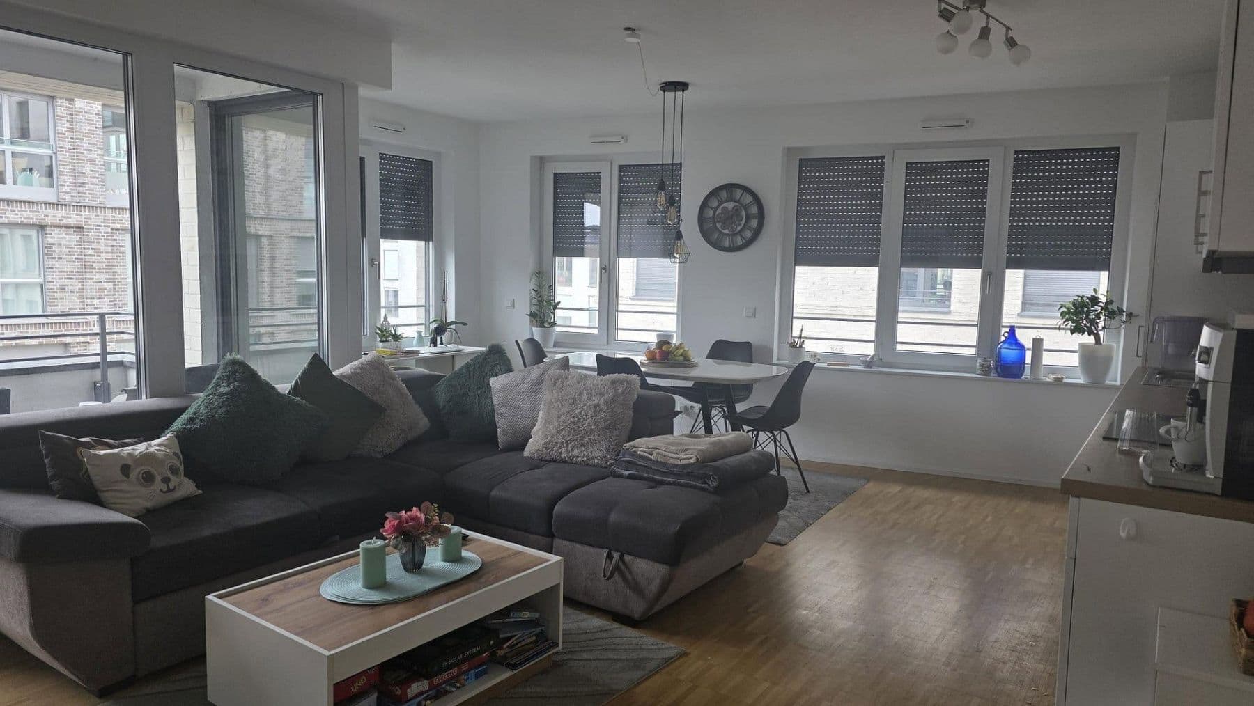 Pronájem bytu 4+1 114 m², Johanna-Dachs-Str. 34, Regensburg, Bavorsko Pronájem bytu 4+1 114 m², Johanna-Dachs-Str. 34, Regensburg, Bavorsko