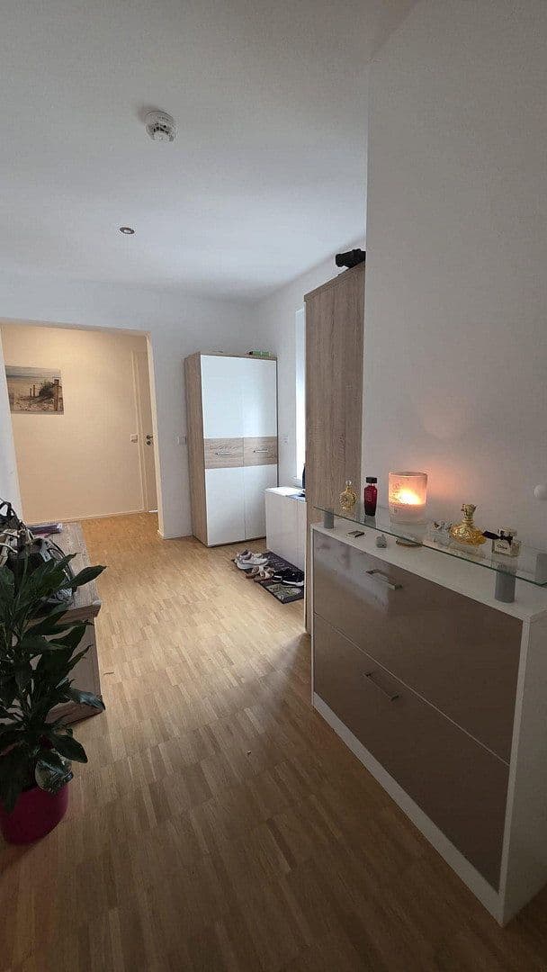 Pronájem bytu 4+1 114 m², Johanna-Dachs-Str. 34, Regensburg, Bavorsko Pronájem bytu 4+1 114 m², Johanna-Dachs-Str. 34, Regensburg, Bavorsko