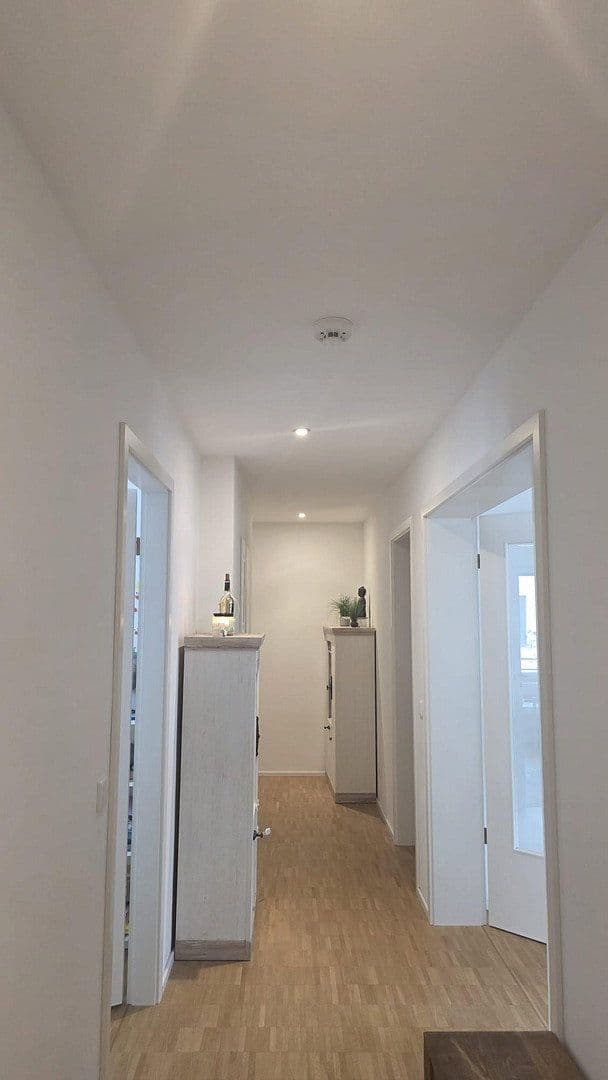 Pronájem bytu 4+1 114 m², Johanna-Dachs-Str. 34, Regensburg, Bavorsko Pronájem bytu 4+1 114 m², Johanna-Dachs-Str. 34, Regensburg, Bavorsko