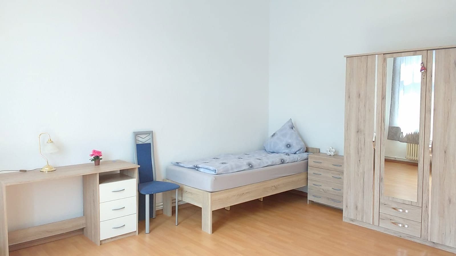 Prodej bytu 4+1 90 m², Martin Lutherstr 12, Plauen, Sasko Prodej bytu 4+1 90 m², Martin Lutherstr 12, Plauen, Sasko