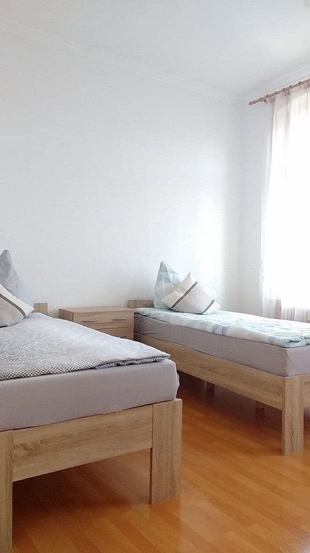 Prodej bytu 4+1 90 m², Martin Lutherstr 12, Plauen, Sasko Prodej bytu 4+1 90 m², Martin Lutherstr 12, Plauen, Sasko