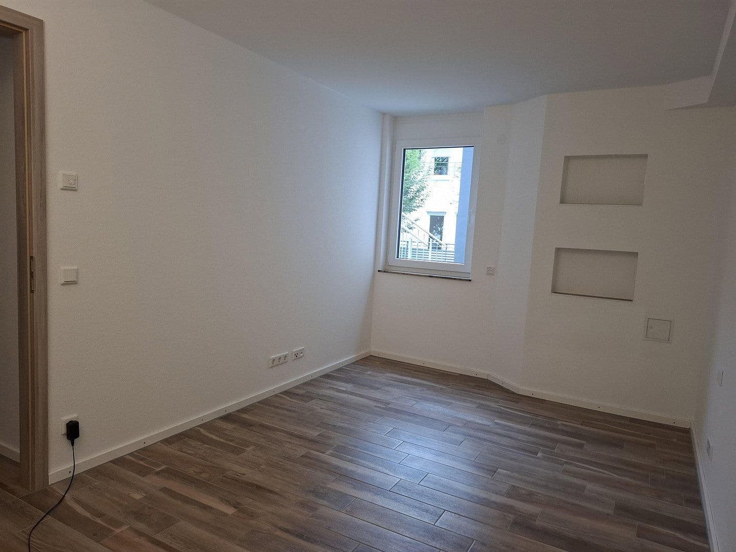 Pronájem bytu 3+1 82 m², Heidelberg, Bádensko-Württembersko Pronájem bytu 3+1 82 m², Heidelberg, Bádensko-Württembersko