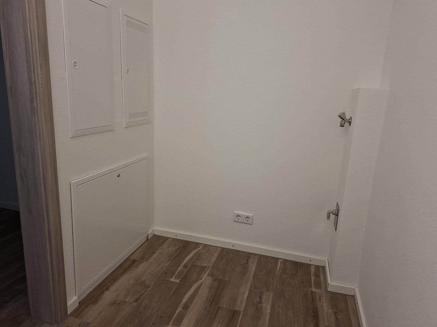 Pronájem bytu 3+1 82 m², Heidelberg, Bádensko-Württembersko Pronájem bytu 3+1 82 m², Heidelberg, Bádensko-Württembersko