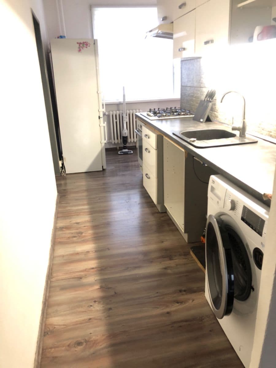 Pronájem bytu 4+1 80 m², Krupka, Ústecký kraj Pronájem bytu 4+1 80 m², Krupka, Ústecký kraj