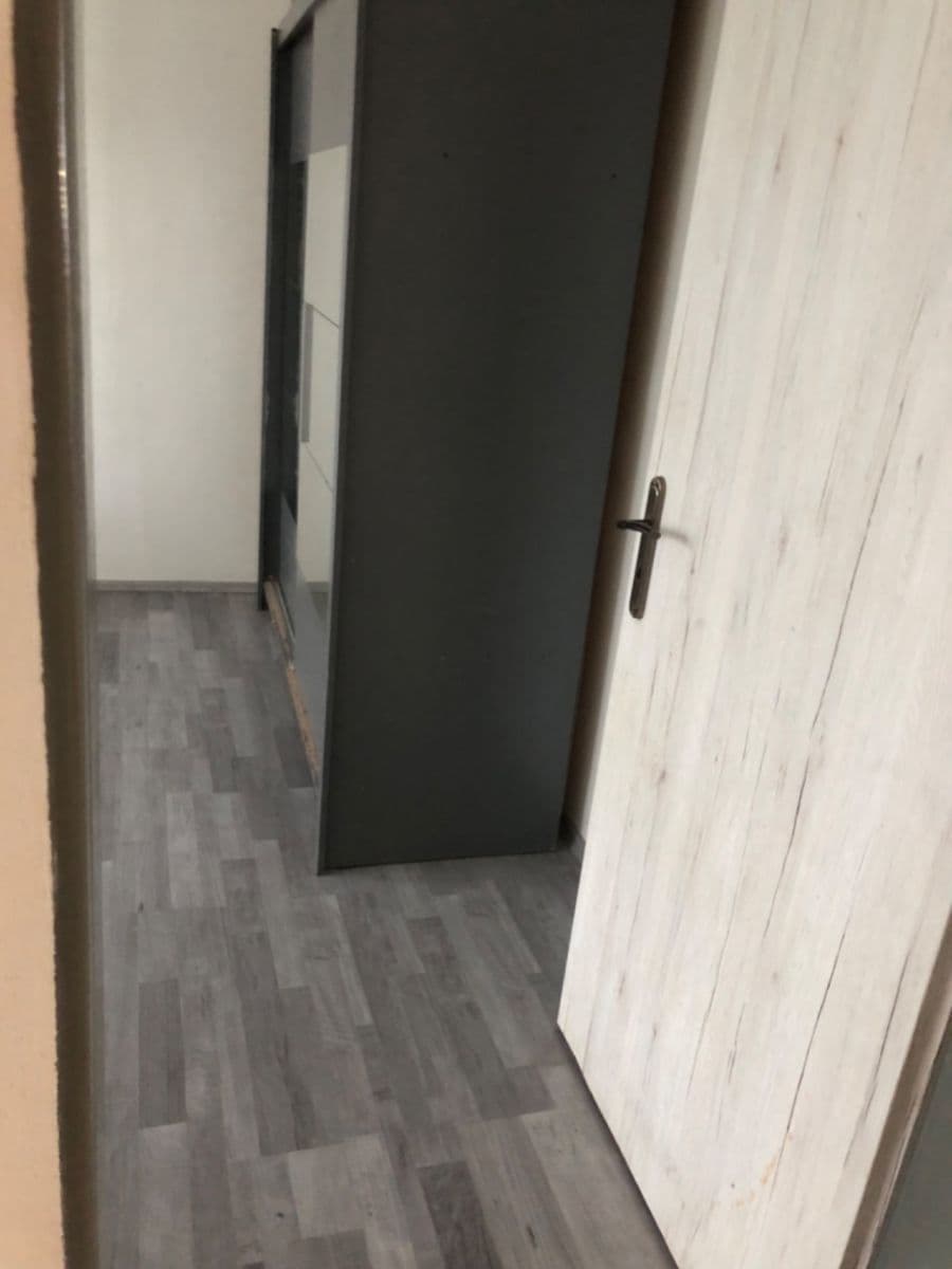 Pronájem bytu 4+1 80 m², Krupka, Ústecký kraj Pronájem bytu 4+1 80 m², Krupka, Ústecký kraj