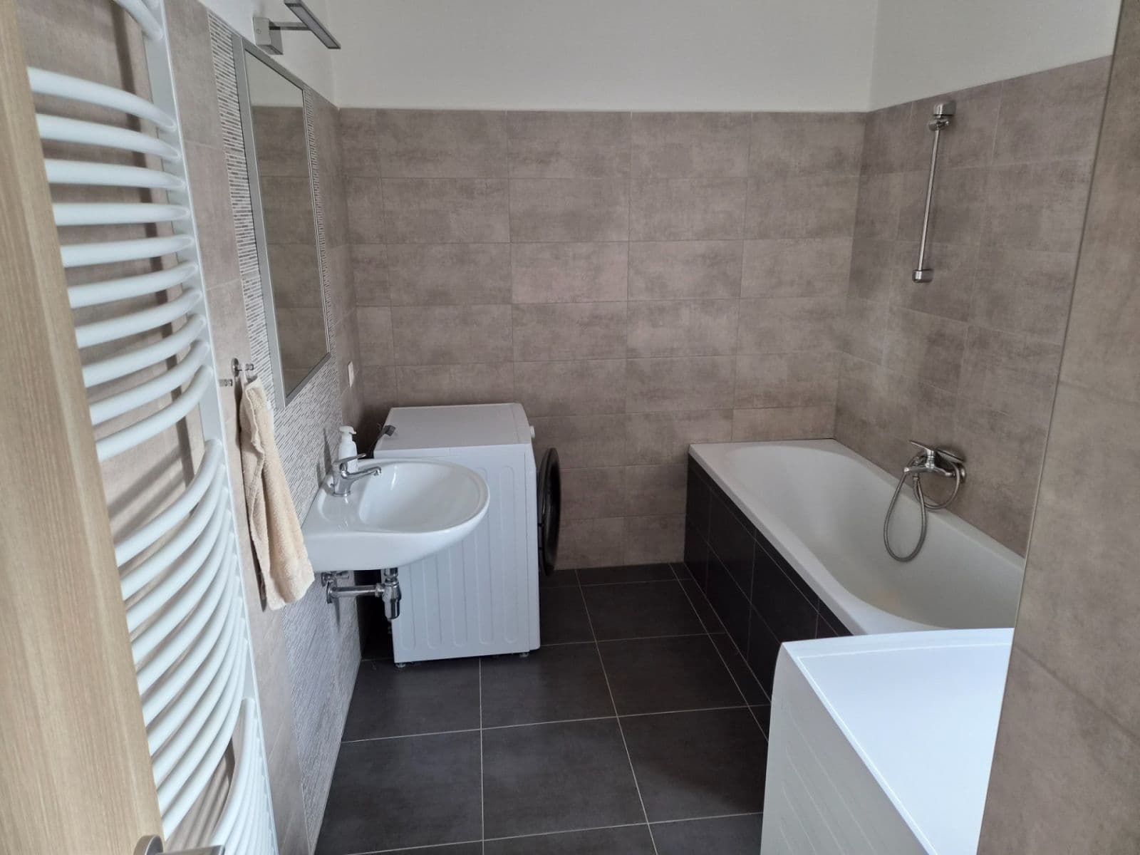 Pronájem bytu 3+kk 84 m², U Václava, Plasy, Plzeňský kraj Pronájem bytu 3+kk 84 m², U Václava, Plasy, Plzeňský kraj