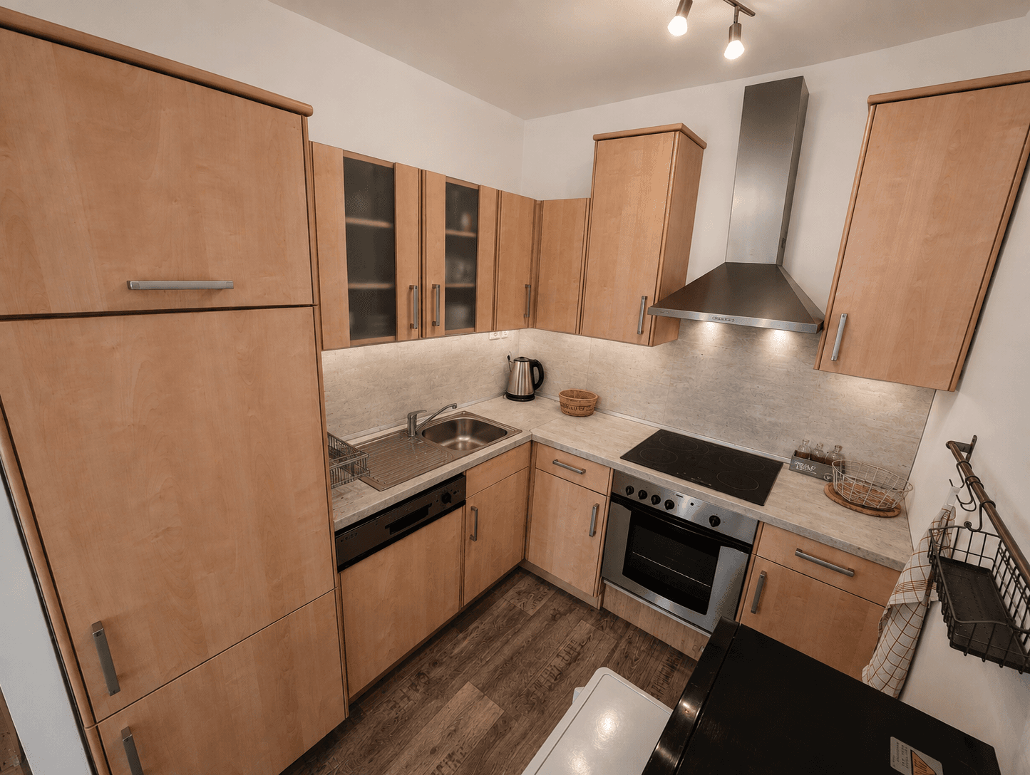Prodej bytu 2+kk 42 m², Mádrova, Praha, Praha Prodej bytu 2+kk 42 m², Mádrova, Praha, Praha