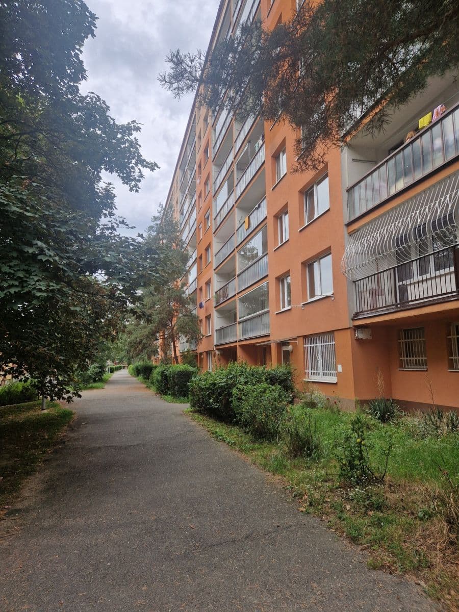 Prodej bytu 2+kk 42 m², Mádrova, Praha, Praha Prodej bytu 2+kk 42 m², Mádrova, Praha, Praha