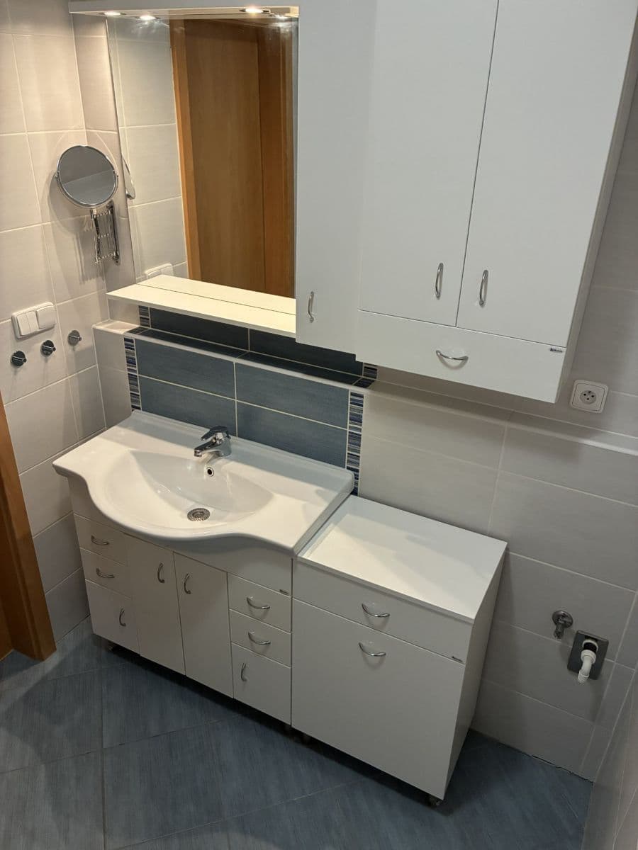 Pronájem bytu 2+kk 64 m², Chlebovická, Praha, Praha Pronájem bytu 2+kk 64 m², Chlebovická, Praha, Praha