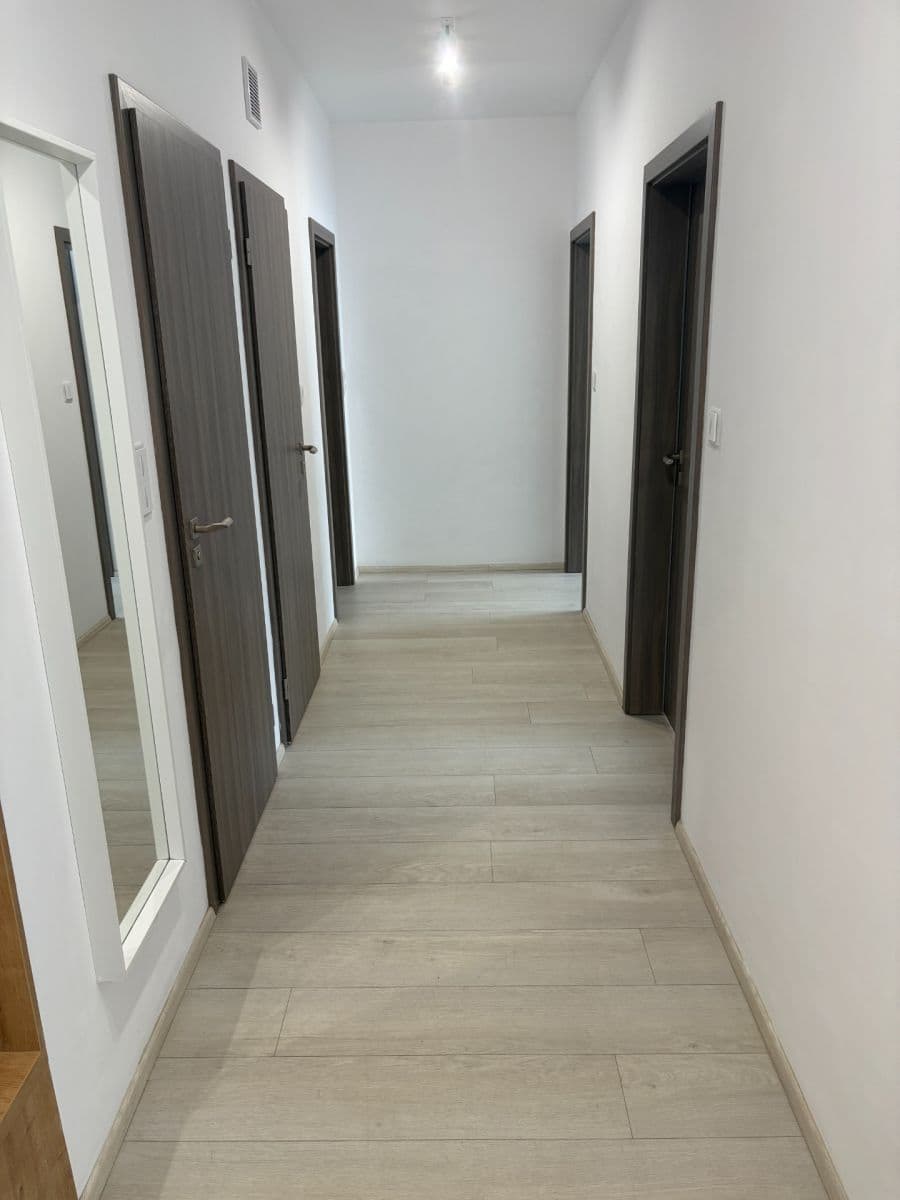 Pronájem bytu 4+kk 108 m², Makedonská, Praha, Praha Pronájem bytu 4+kk 108 m², Makedonská, Praha, Praha