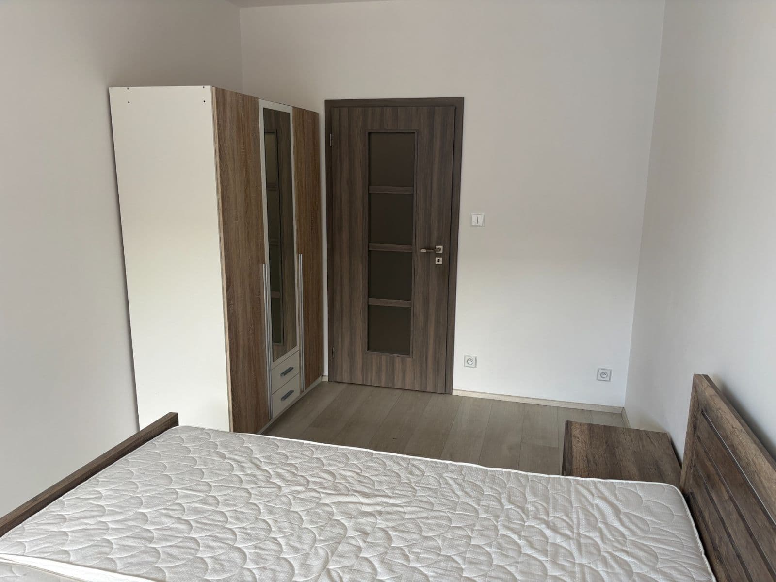 Pronájem bytu 4+kk 108 m², Makedonská, Praha, Praha Pronájem bytu 4+kk 108 m², Makedonská, Praha, Praha