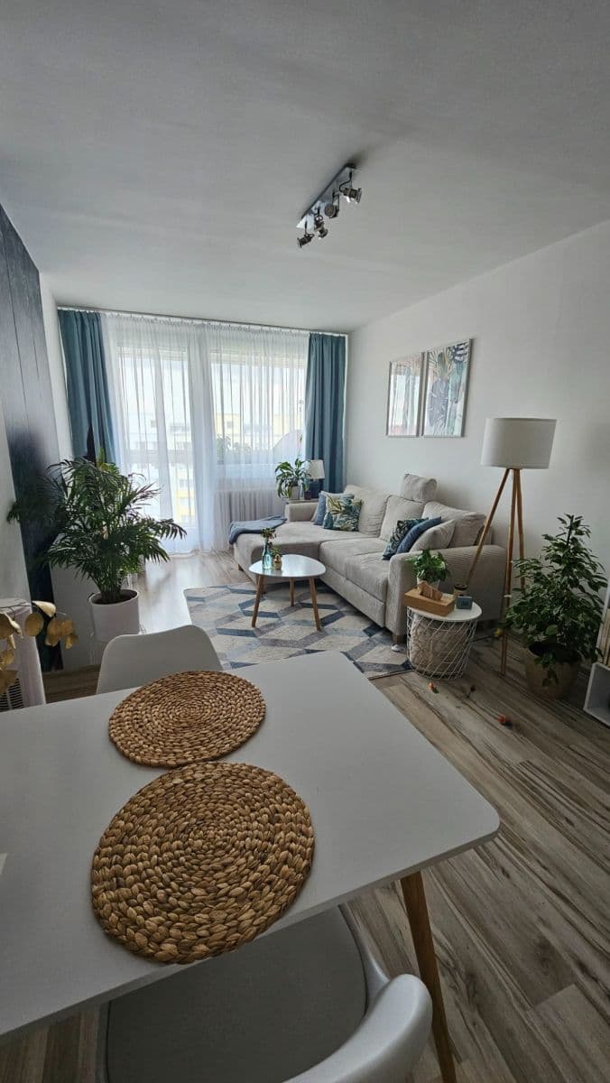 Pronájem bytu 2+kk 54 m², Milánská, Praha, Praha Pronájem bytu 2+kk 54 m², Milánská, Praha, Praha