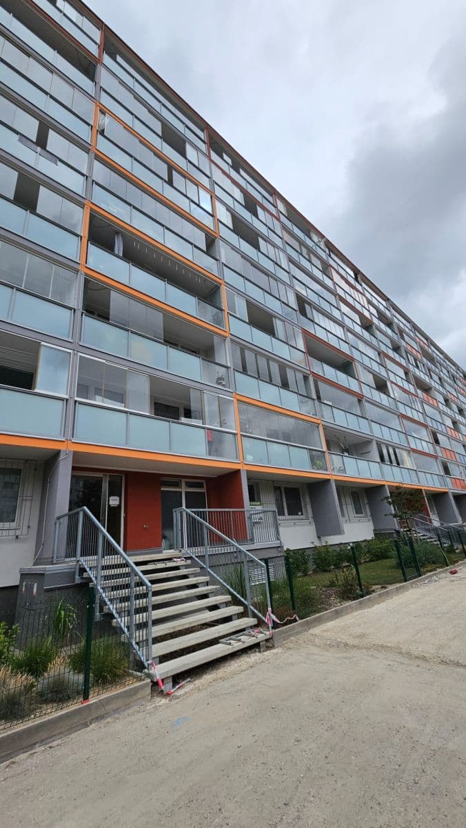 Pronájem bytu 2+kk 54 m², Milánská, Praha, Praha Pronájem bytu 2+kk 54 m², Milánská, Praha, Praha
