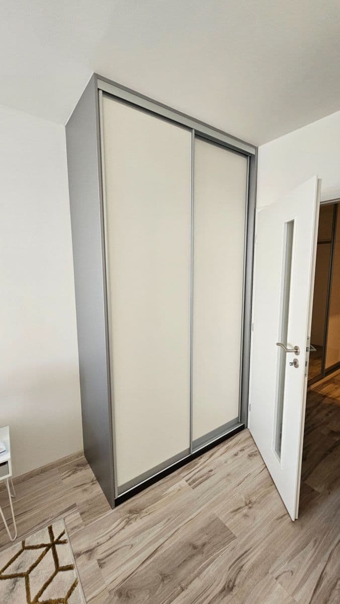 Pronájem bytu 2+kk 54 m², Milánská, Praha, Praha Pronájem bytu 2+kk 54 m², Milánská, Praha, Praha