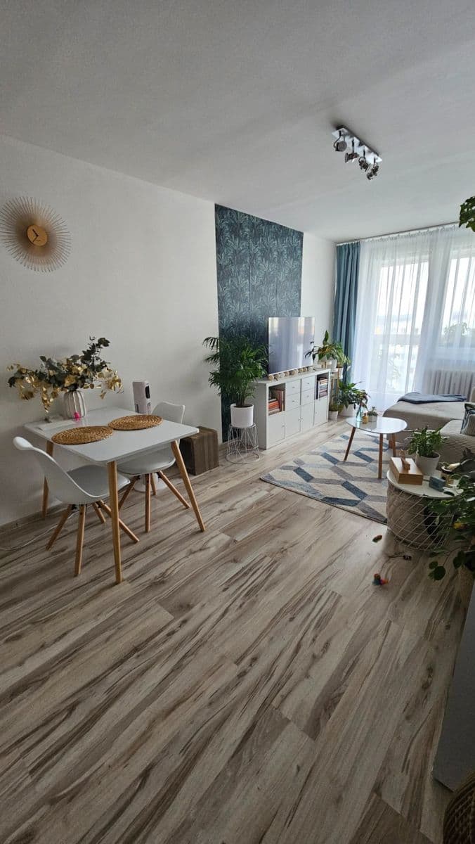 Pronájem bytu 2+kk 54 m², Milánská, Praha, Praha Pronájem bytu 2+kk 54 m², Milánská, Praha, Praha
