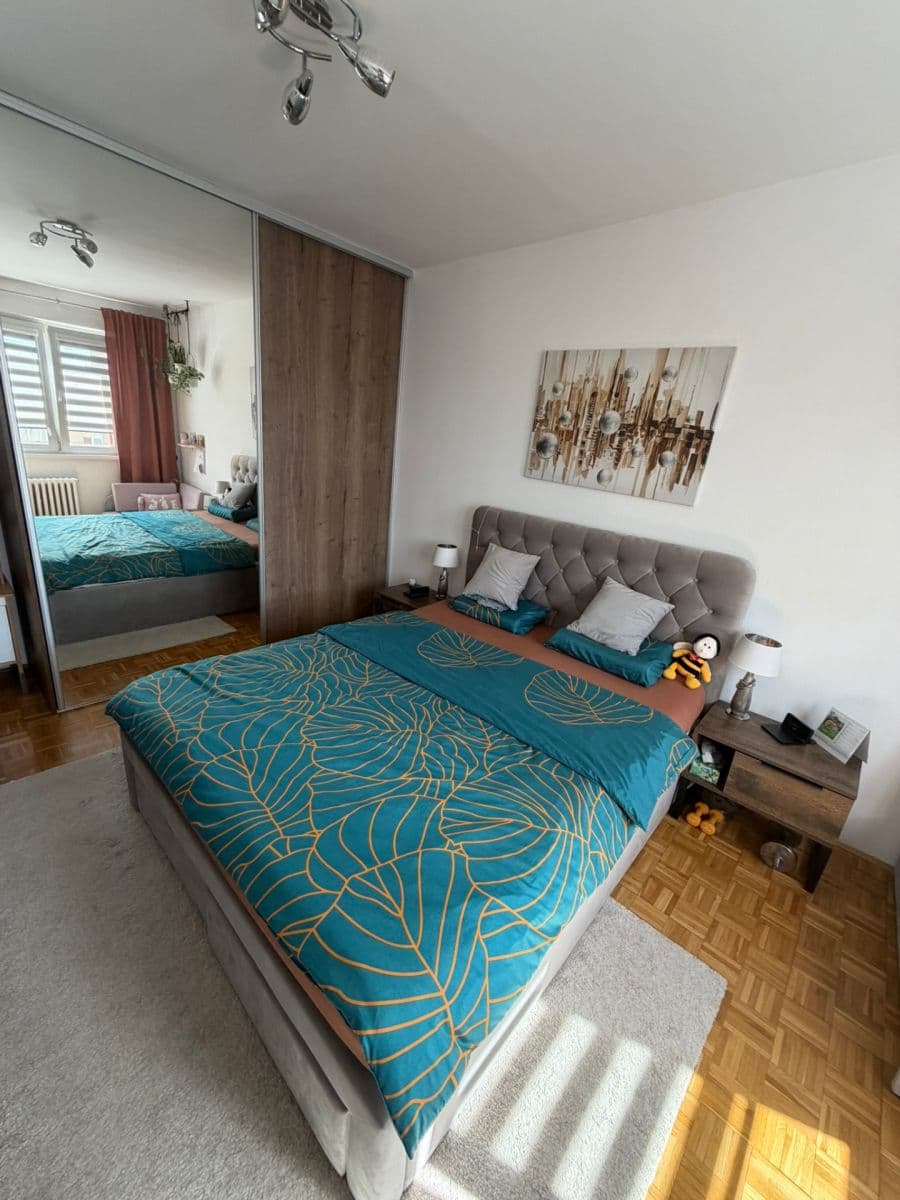 Pronájem bytu 2+1 54 m², V Úžlabině, Praha, Praha Pronájem bytu 2+1 54 m², V Úžlabině, Praha, Praha