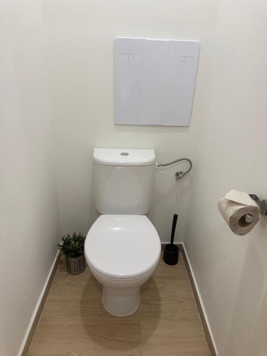 Pronájem bytu 2+1 56 m², Provaznická, Ostrava, Moravskoslezský kraj Pronájem bytu 2+1 56 m², Provaznická, Ostrava, Moravskoslezský kraj