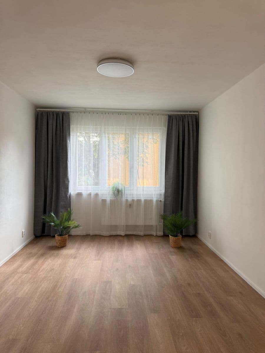 Pronájem bytu 2+1 56 m², Provaznická, Ostrava, Moravskoslezský kraj Pronájem bytu 2+1 56 m², Provaznická, Ostrava, Moravskoslezský kraj