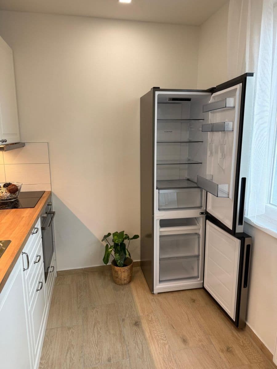 Pronájem bytu 2+1 56 m², Provaznická, Ostrava, Moravskoslezský kraj Pronájem bytu 2+1 56 m², Provaznická, Ostrava, Moravskoslezský kraj