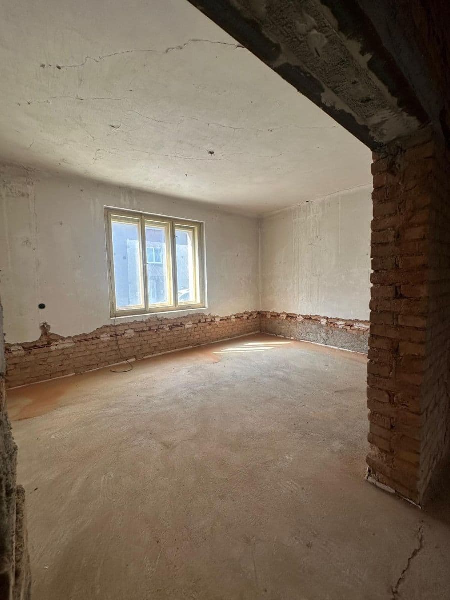 Prodej domu 107 m², pozemek 175 m², Jiráskova, Rakovník, Středočeský kraj Prodej domu 107 m², pozemek 175 m², Jiráskova, Rakovník, Středočeský kraj