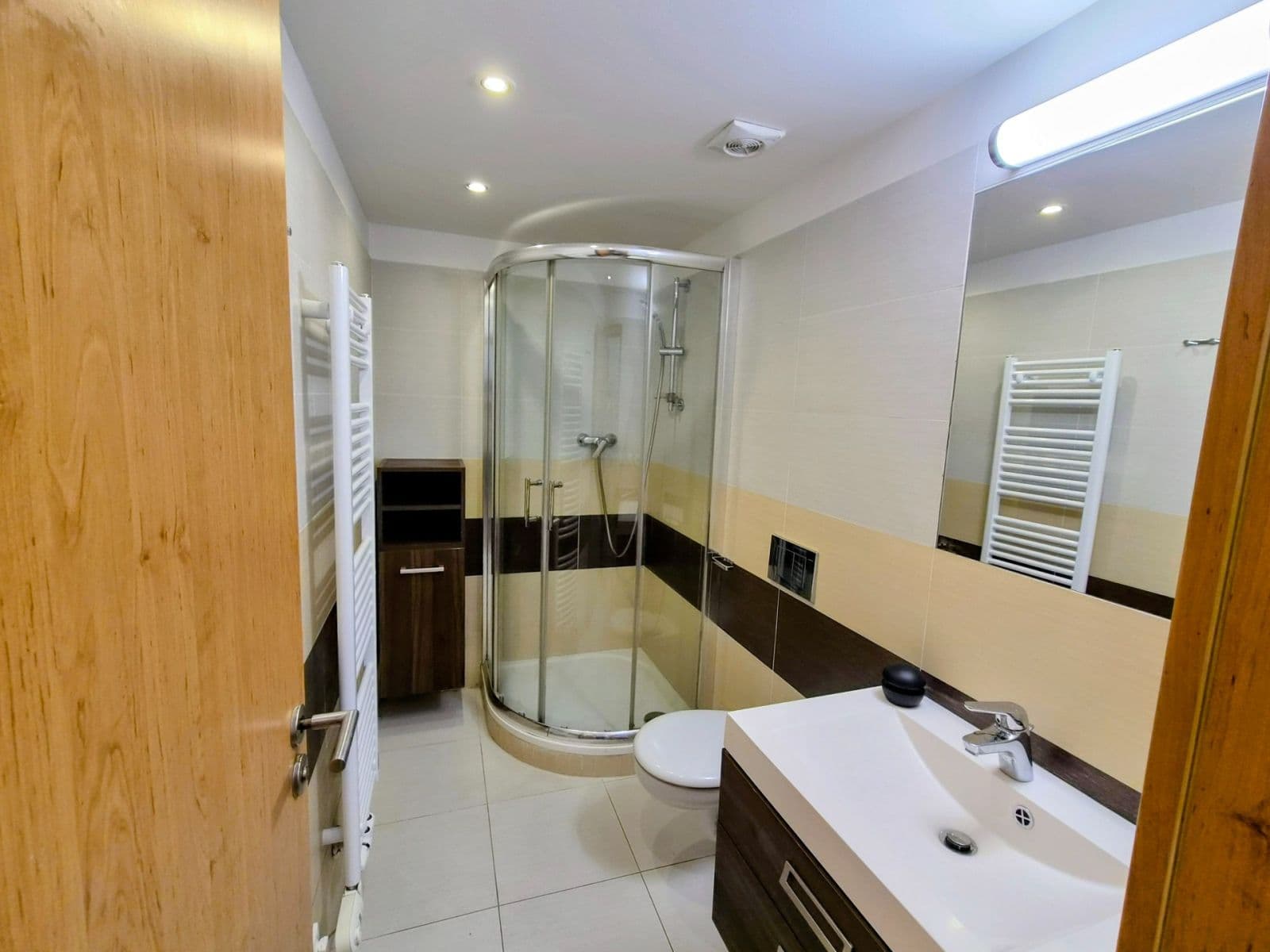 Pronájem bytu 1+kk 35 m², Na Záhonech, Praha, Praha Pronájem bytu 1+kk 35 m², Na Záhonech, Praha, Praha