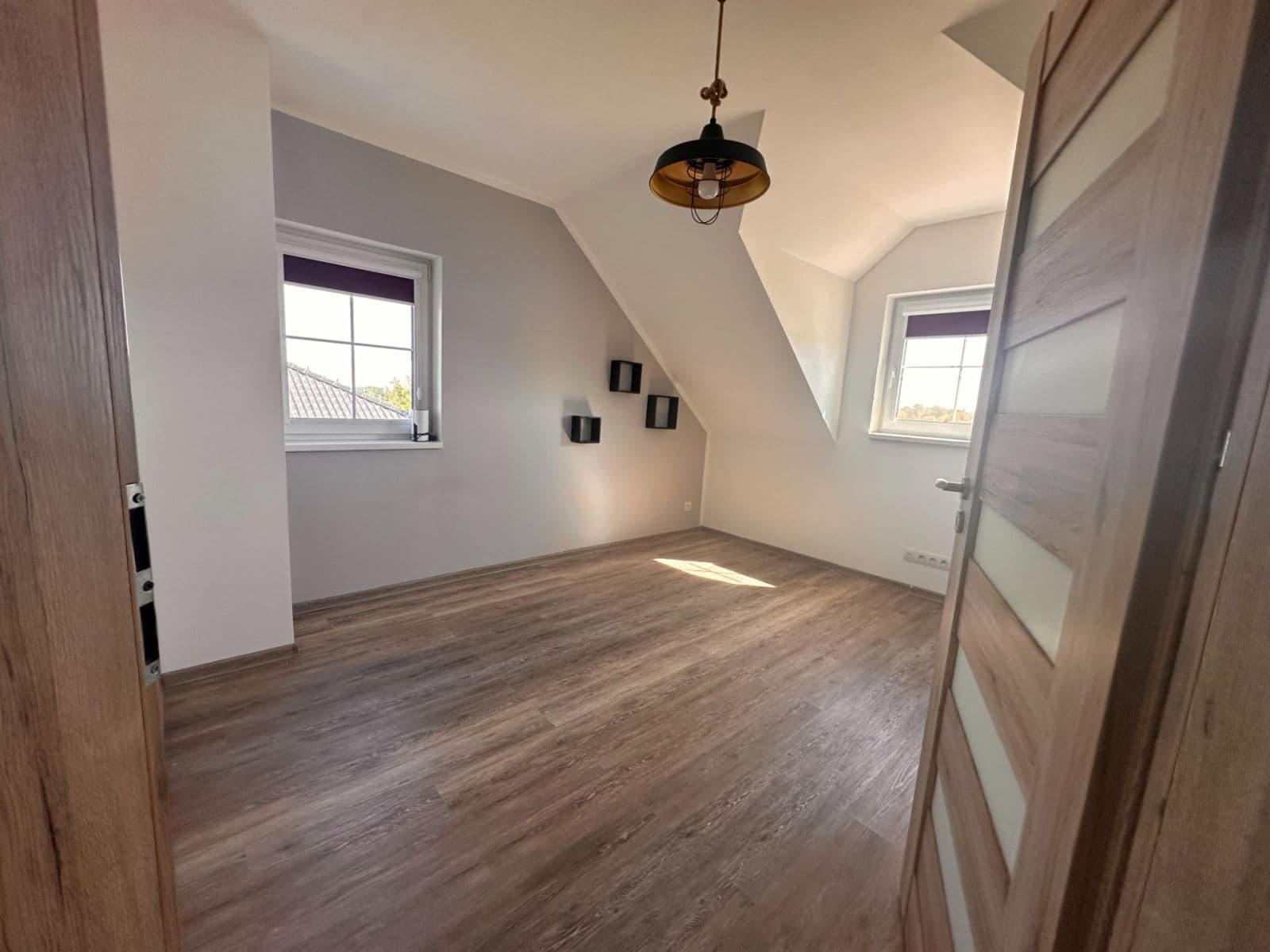 Pronájem domu 120 m², pozemek 790 m², Doubek, Středočeský kraj Pronájem domu 120 m², pozemek 790 m², Doubek, Středočeský kraj
