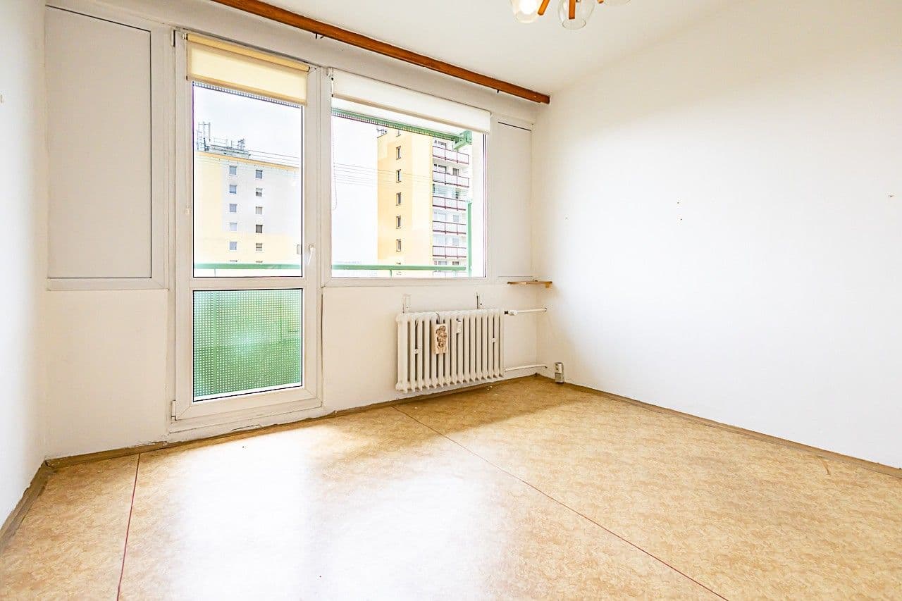 Prodej bytu 3+1 77 m², Hvozdíková, Praha, Praha Prodej bytu 3+1 77 m², Hvozdíková, Praha, Praha