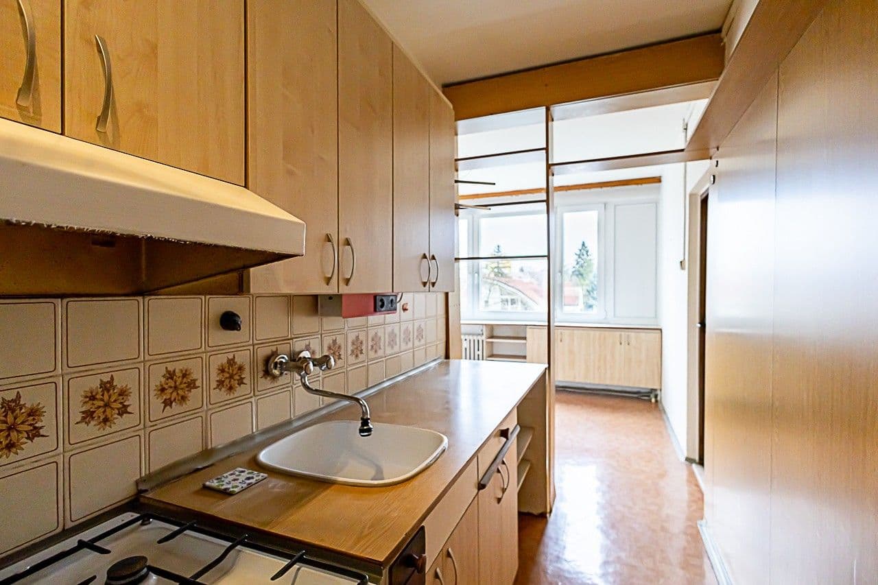 Prodej bytu 3+1 77 m², Hvozdíková, Praha, Praha Prodej bytu 3+1 77 m², Hvozdíková, Praha, Praha