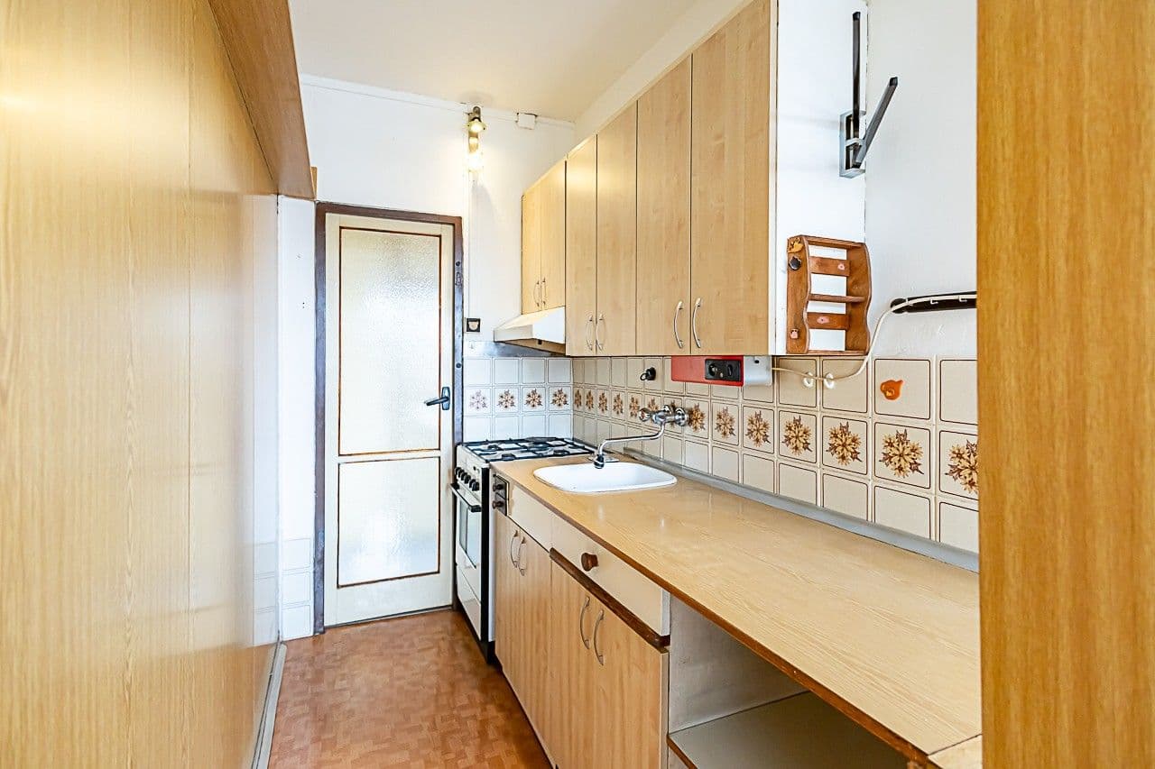 Prodej bytu 3+1 77 m², Hvozdíková, Praha, Praha Prodej bytu 3+1 77 m², Hvozdíková, Praha, Praha
