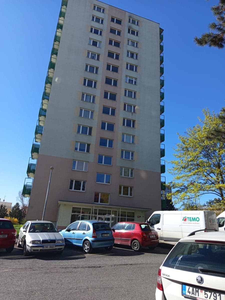 Prodej bytu 3+1 77 m², Hvozdíková, Praha, Praha Prodej bytu 3+1 77 m², Hvozdíková, Praha, Praha