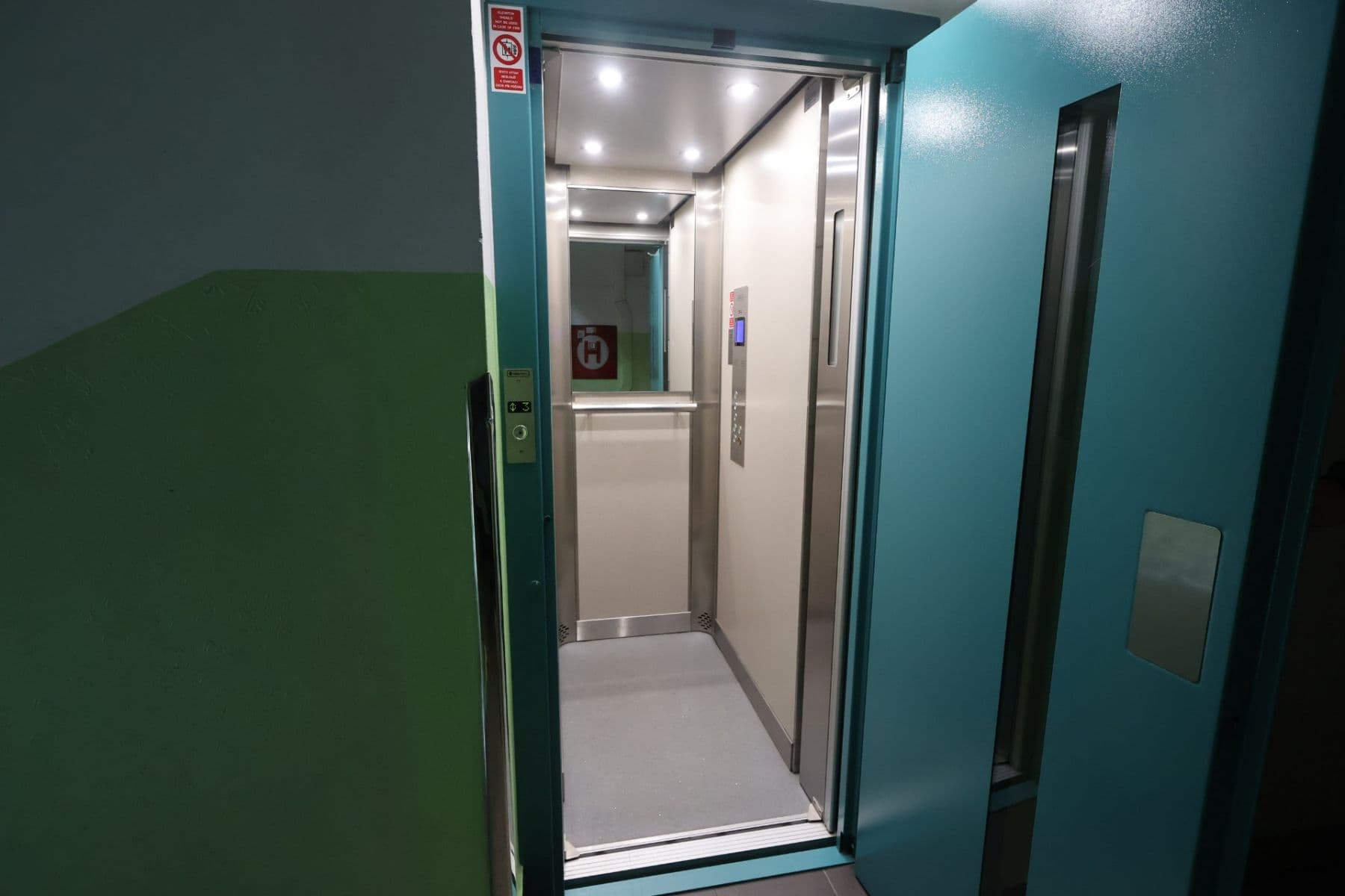 Pronájem bytu 1+1 44 m², Malešická, Praha, Praha Pronájem bytu 1+1 44 m², Malešická, Praha, Praha
