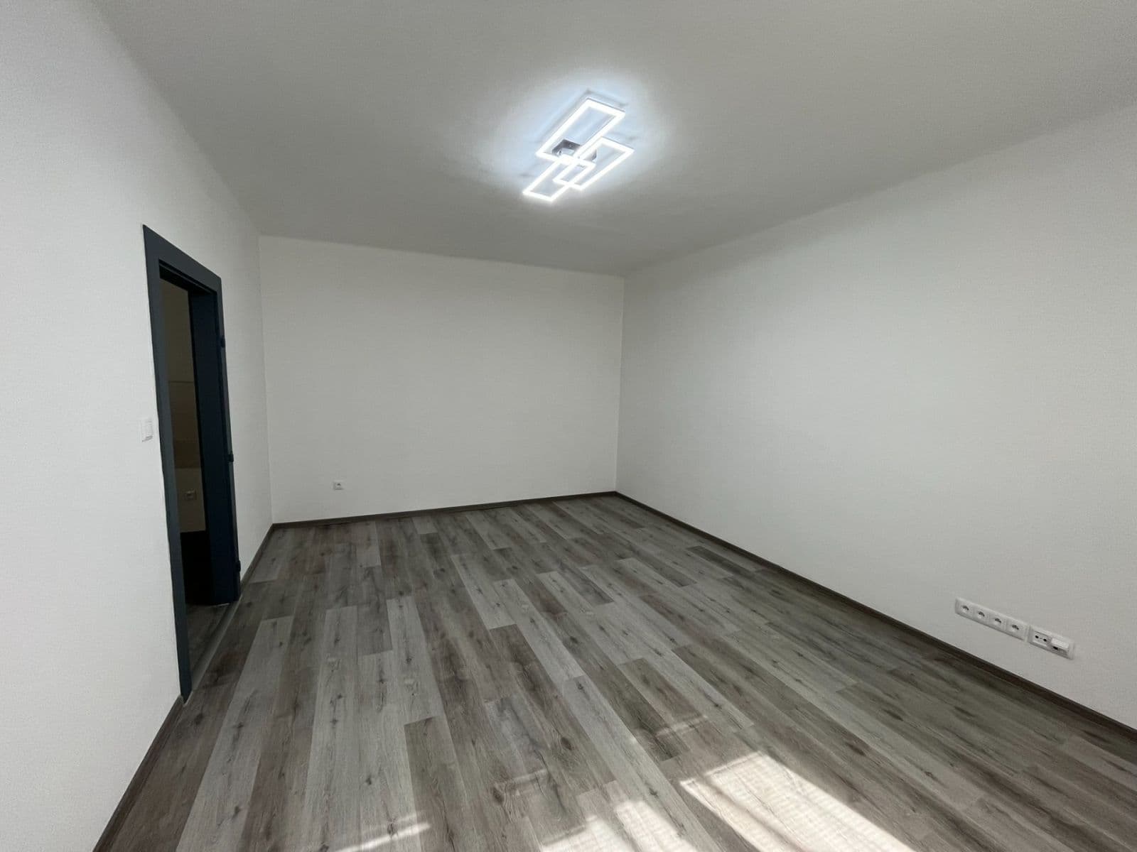 Pronájem bytu 2+kk 56 m², Na Vyhlídce, Jihlava, Kraj Vysočina Pronájem bytu 2+kk 56 m², Na Vyhlídce, Jihlava, Kraj Vysočina