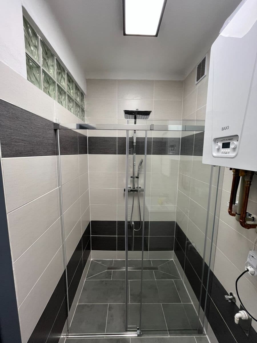 Pronájem bytu 2+kk 56 m², Na Vyhlídce, Jihlava, Kraj Vysočina Pronájem bytu 2+kk 56 m², Na Vyhlídce, Jihlava, Kraj Vysočina